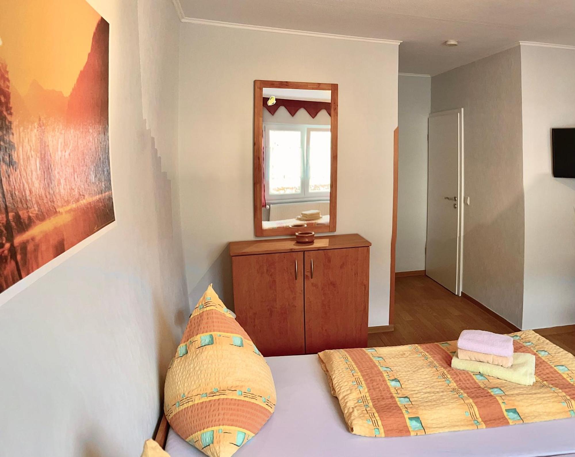 Gaestezimmer Bruno Bremm Luaran gambar